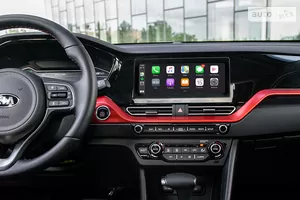 Поддержка Apple Car Play и Android Auto